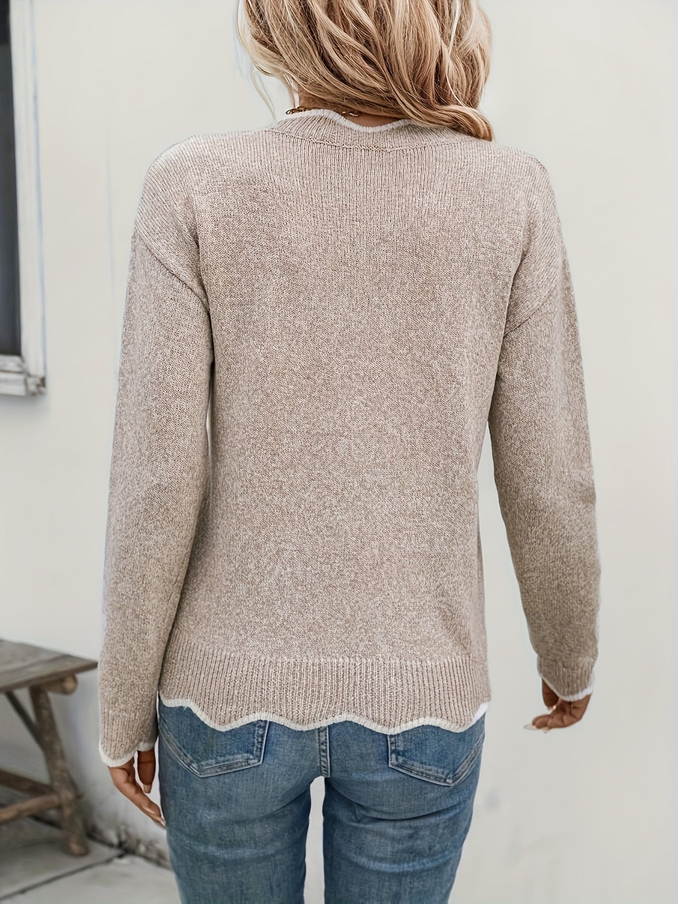 Éléonore™ | Suéter con Cuello en V y Detalles de Volantes