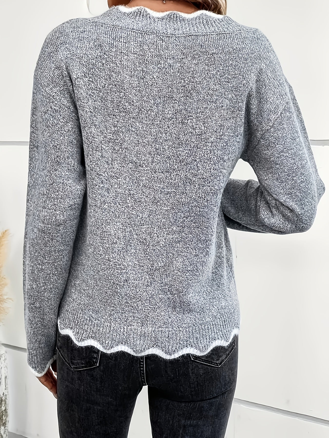 Éléonore™ | Suéter con Cuello en V y Detalles de Volantes